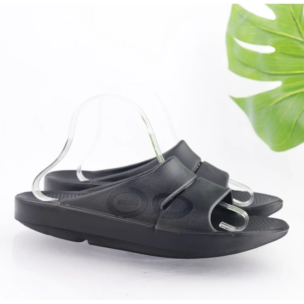 OOFOS Mens OOahh Slide Sandals Shoes Size 9 Black Recovery Comfort Cushioned